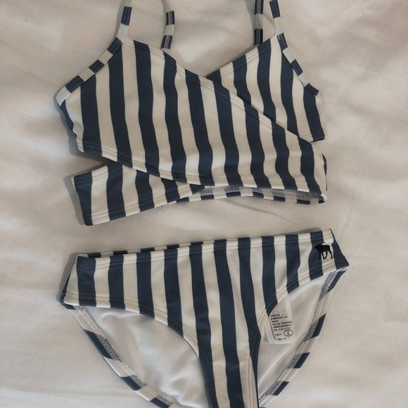 abercrombie kids bathing suits